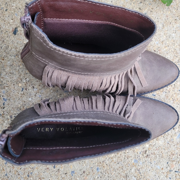 Womens Fringe chunk heel boot sz 8 - Picture 3 of 4